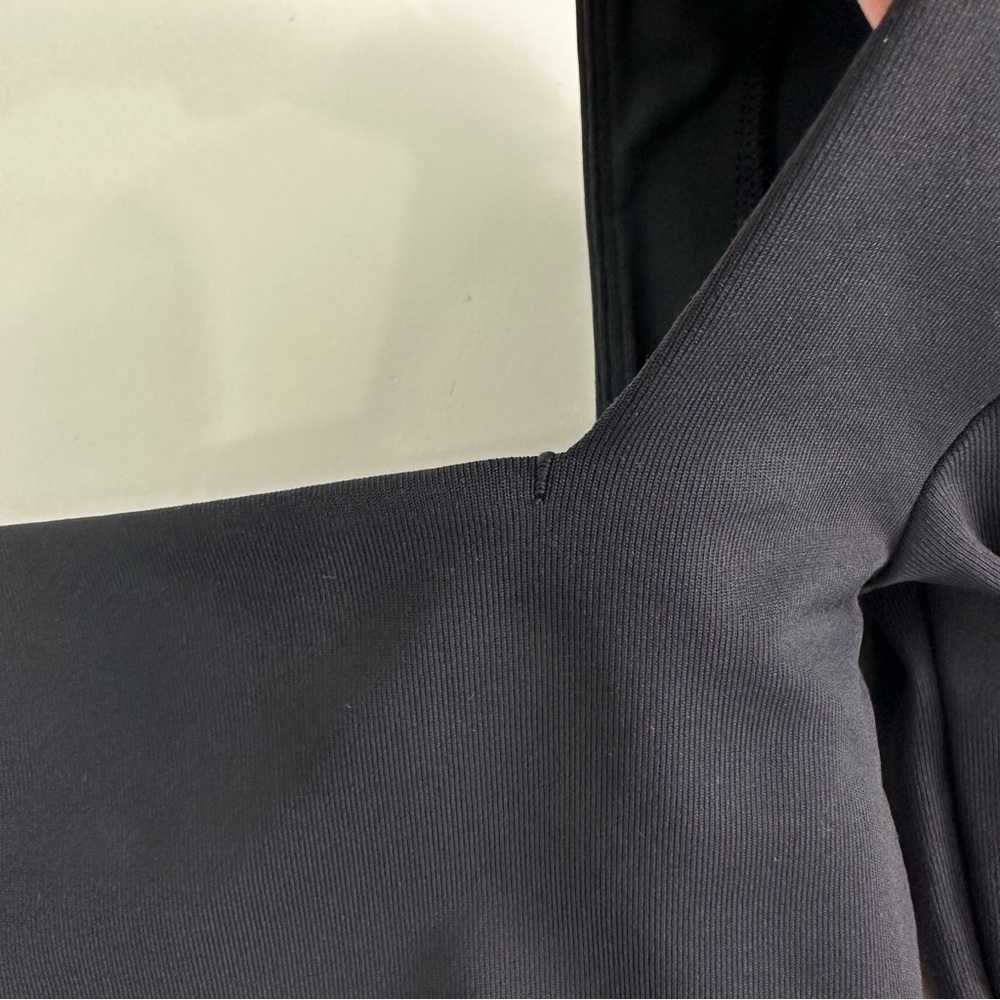 Aritzia Babaton Black Long Sleeve Bodysuit with Square Neckline Size 2XS (XXS) - Picture 11 of 16